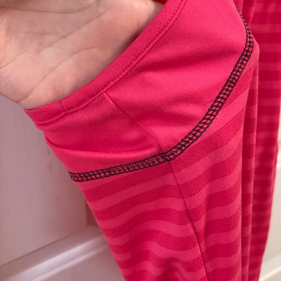 Women’s Bolle workout tank size large - Picture 6 of 6